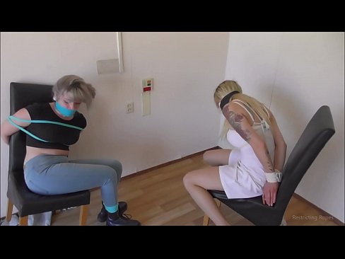 ❤️ Viciado / amarrado e amordaçado / donzela em apuros ❤️ Sexo vídeo em nós pt-br.hentaisun.ru ❌️